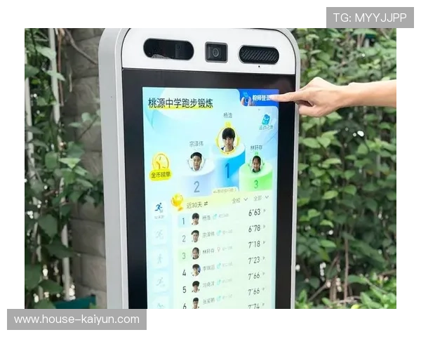 AI战术板实时生成篮球跑位建议，NBA教练组采用人机协同决策