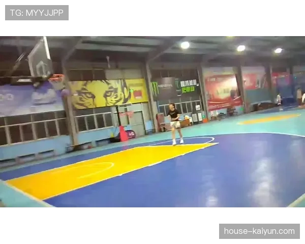 CBA试点在训练场馆应用VR系统,模拟实战环境进行投篮训练 CBA试点在训练场馆应用VR系统,模拟实战环境进行投篮训练