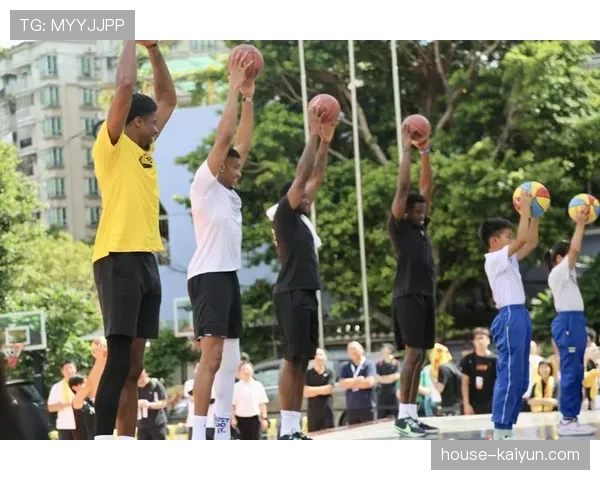 NBA与教育部合作推出校园篮球计划，季后赛期间开展青少年培训